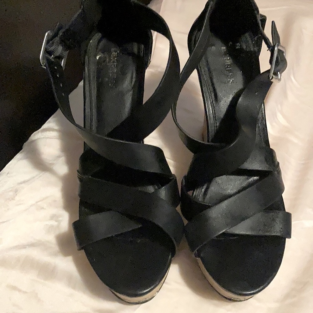 Strappy cork bottom Sandals